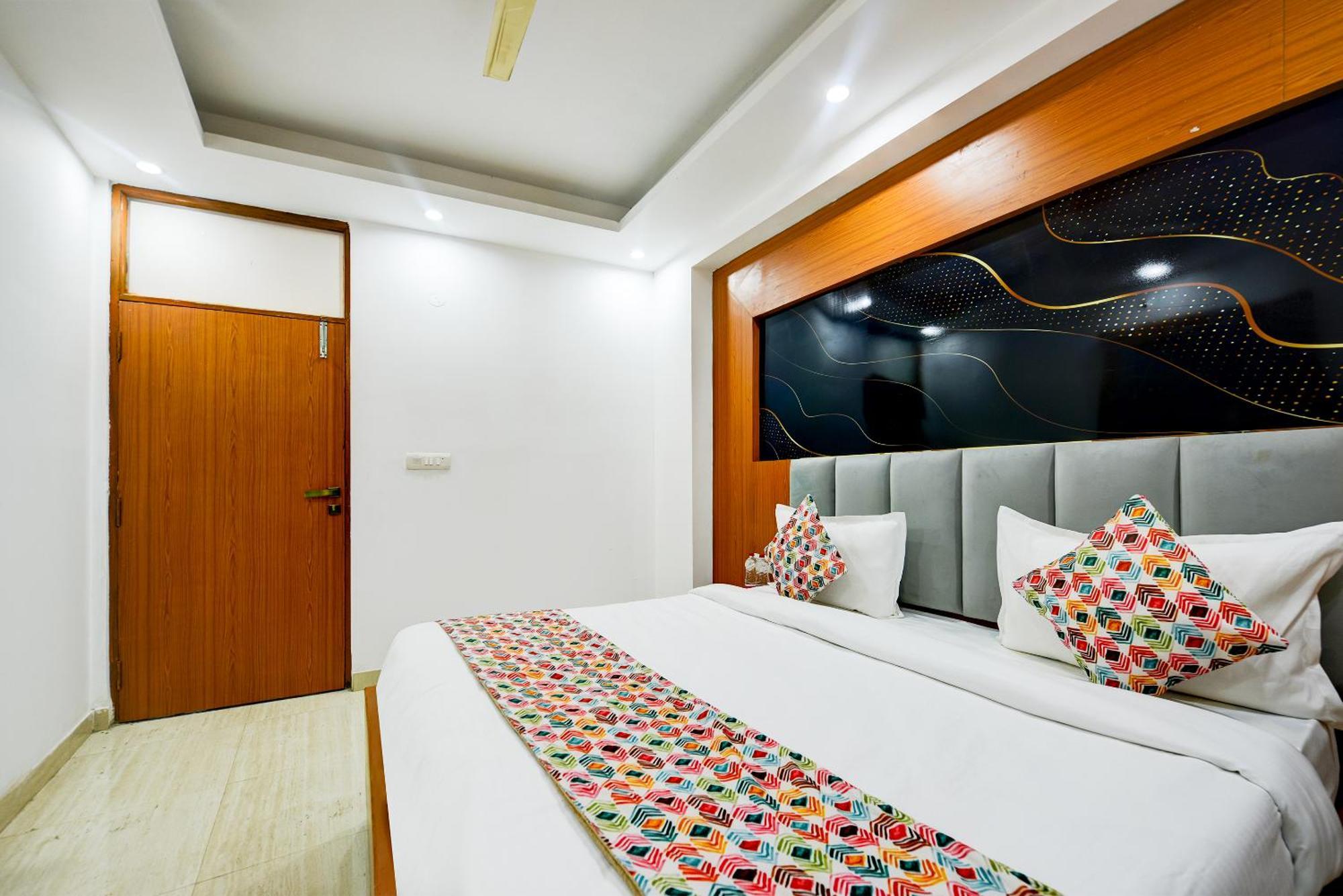 Airport Hotel Kiara - New Delhi Airport Dış mekan fotoğraf