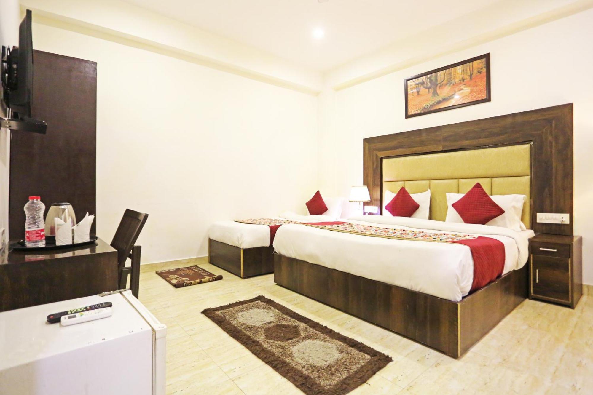 Airport Hotel Kiara - New Delhi Airport Dış mekan fotoğraf