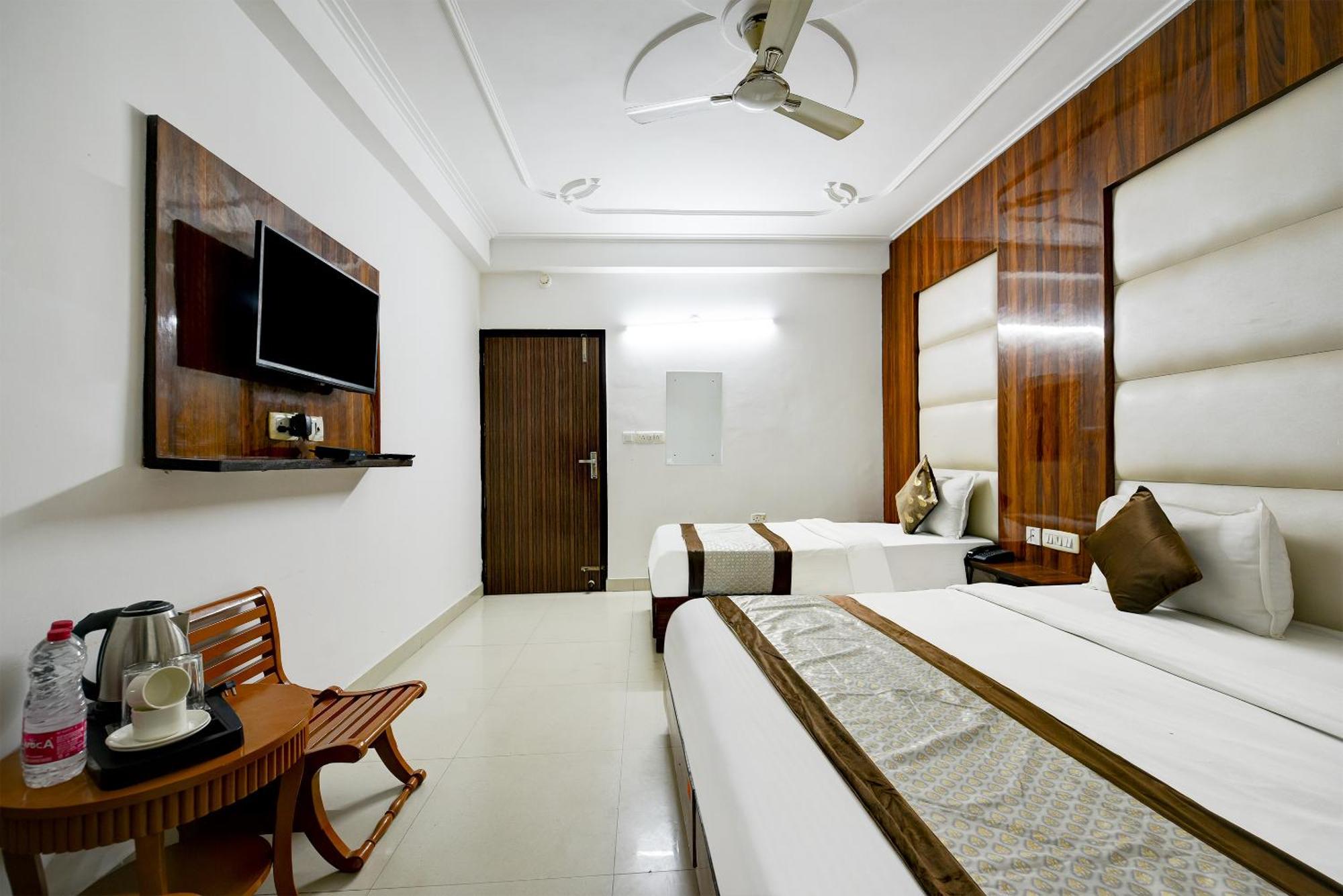 Airport Hotel Kiara - New Delhi Airport Dış mekan fotoğraf