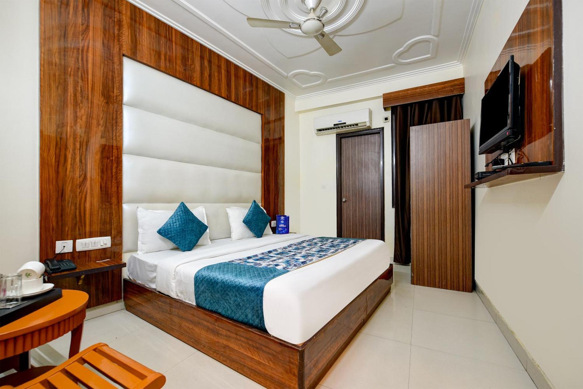 Airport Hotel Kiara - New Delhi Airport Dış mekan fotoğraf