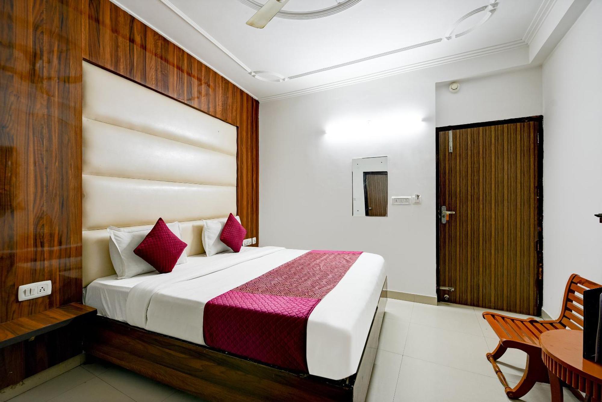 Airport Hotel Kiara - New Delhi Airport Dış mekan fotoğraf