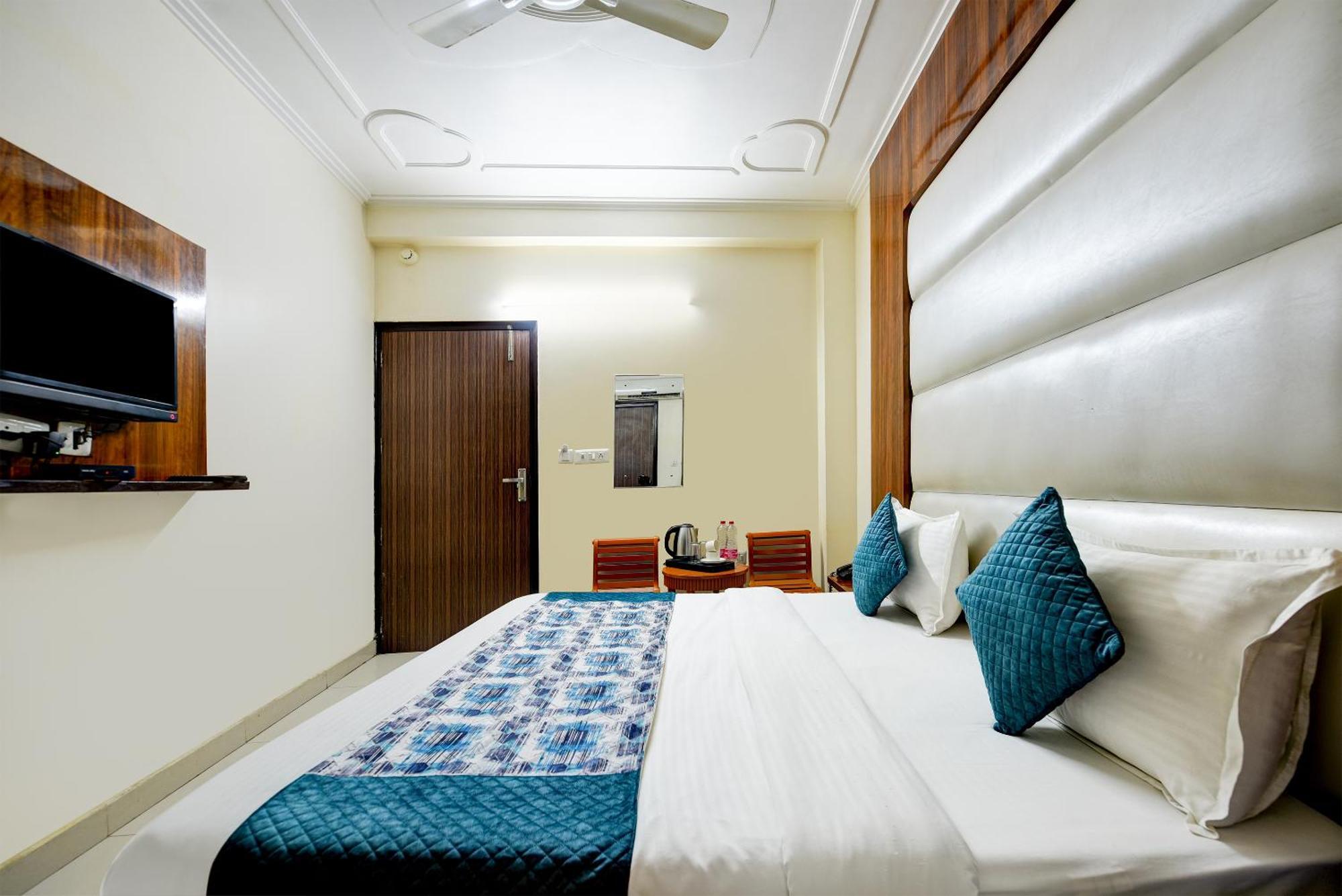 Airport Hotel Kiara - New Delhi Airport Dış mekan fotoğraf